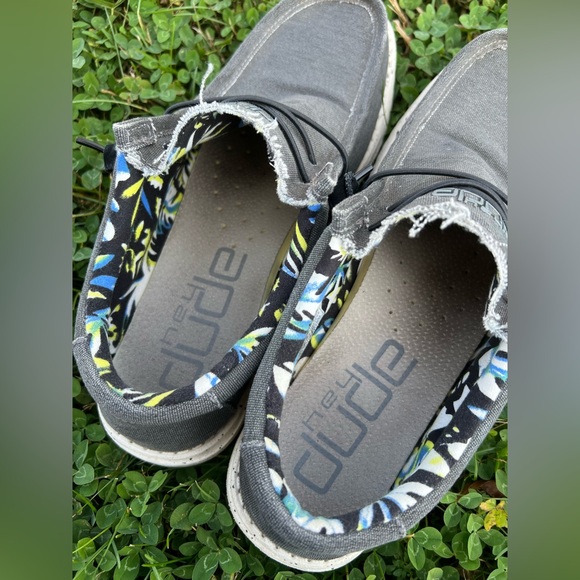 Hey Dude Men’s Wally Stretch Black & Grey Comfy Western Slip on Shoes Size 11 - Picture 9 of 10